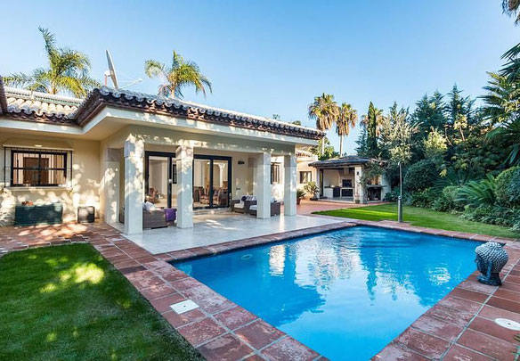 فيلا 4 غرف نوم 275 متر مربع في Benamara ، إسبانيا