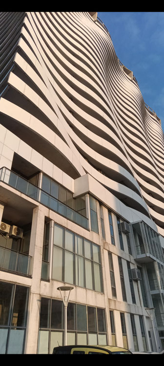 Orbi波浪塔内部定制 — 来自开发商和业主的房地产搜索引擎 GEOLN.COM. 照片 1