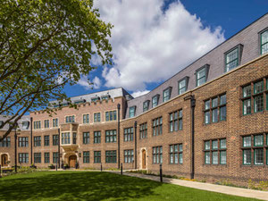 房地产在 Crescent House — look at the real estate search engine GEOLN.COM. 照片 3