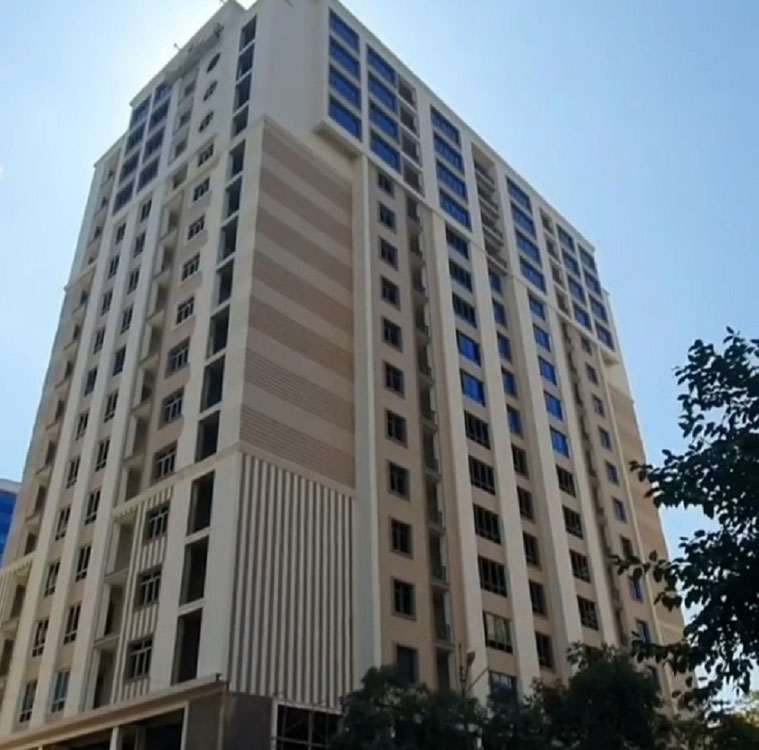 Real estate in Rifah Plaza — look at the real estate search engine GEOLN.COM. Photo 1