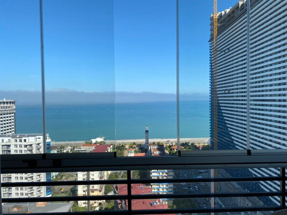 იყიდება 2 ოთახიანი ბინა — უძრავი ქონების ყიდვა და მფლო ბელებისგან GEOLN.COM. ფოტო 1