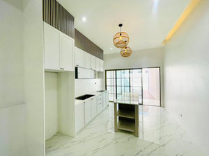 带有3间卧室和2间客厅的房子 — 来自开发商和业主的房地产搜索引擎 GEOLN.COM. 照片 4