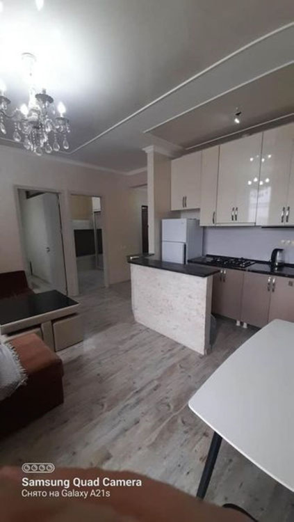 巴统公寓 — 来自开发商和业主的房地产搜索引擎 GEOLN.COM. 照片 1