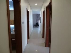 Real estate in Lamar Residence — look at the real estate search engine GEOLN.COM. Photo 7