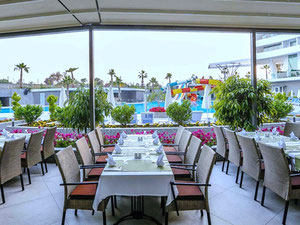 En la zona de Antalya-Alanya se vende un hotel de 5 estrellas. — Encuentre propiedades fuera del plan o reventa de bienes inmuebles directamente de desarrolladores y propietarios GEOLN.COM. Foto 4