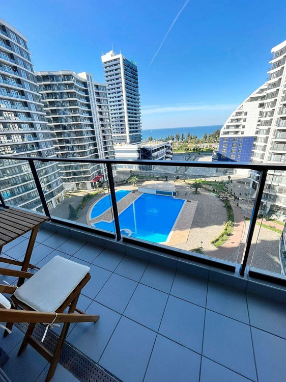 紧急！出售巴图米的2室白帆公寓 — 来自开发商和业主的房地产搜索引擎 GEOLN.COM. 照片 1