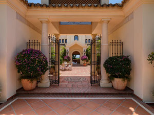 别墅 5 间卧室 1025 平方米，位于西班牙马贝拉 — 来自开发商和业主的房地产搜索引擎 GEOLN.COM. 照片 18