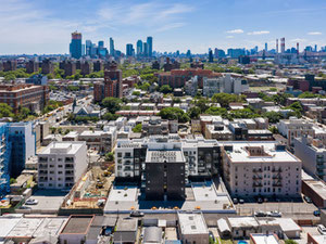 房地产在 Millo Astoria — look at the real estate search engine GEOLN.COM. 照片 2