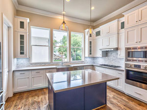 房地产在 Timbergrove Heights — look at the real estate search engine GEOLN.COM. 照片 4