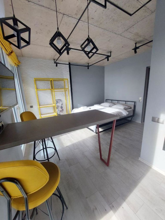 日出明亮的工作室 — 来自开发商和业主的房地产搜索引擎 GEOLN.COM. 照片 1