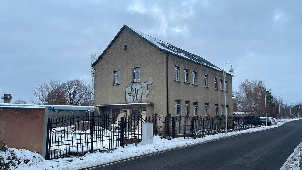 בית למכירה — חיפוש נדל"ן מפרטי ומקבלן GEOLN.COM. תמונה 1