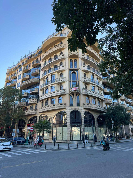 出售巴图米的公寓 — 来自开发商和业主的房地产搜索引擎 GEOLN.COM. 照片 1