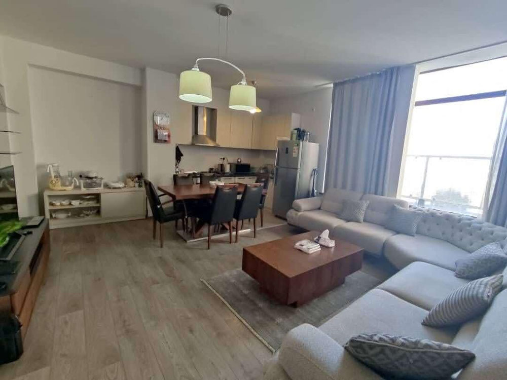 4房公寓出售 — 来自开发商和业主的房地产搜索引擎 GEOLN.COM. 照片 1