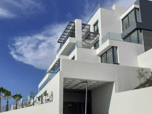 Real estate in Aqualina — look at the real estate search engine GEOLN.COM. Photo 12