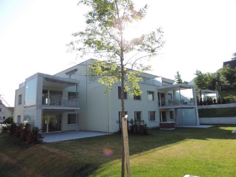 Нерухомість в Dorfstrasse 19 — дивіться на пошуковику нерухомості GEOLN.COM. Фото 1