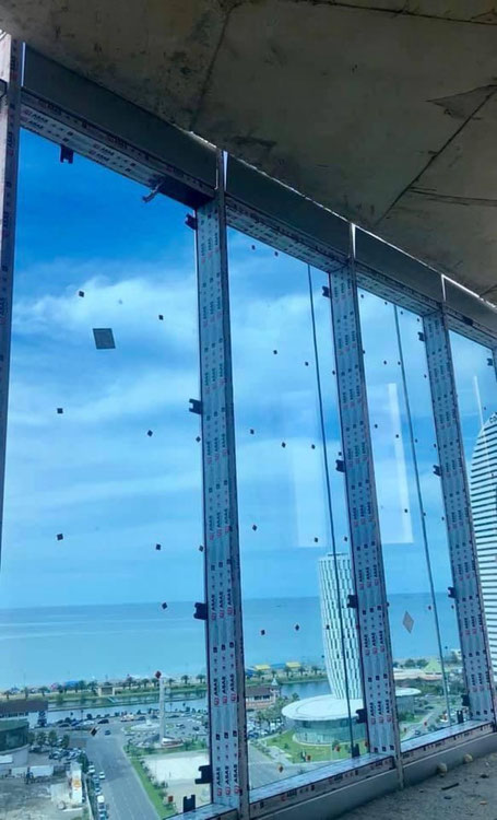 ბინა ბათუმში — უძრავი ქონების ყიდვა და მფლო ბელებისგან GEOLN.COM. ფოტო 1