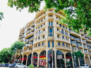 黑框 — 来自开发商和业主的房地产搜索引擎 GEOLN.COM. 照片 2