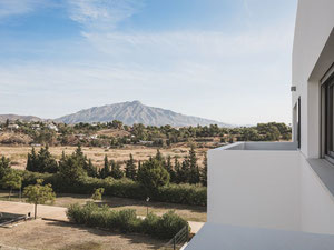 Penthouse 2 bedrooms 178 m² in the New Golden Mile, Spain — Find off-plan property or real estate resale directly from developers and owners GEOLN.COM. Photo 8