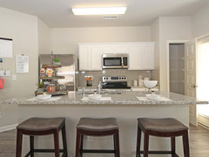 უძრავი კონება Woodward Hills Townhomes — გადახედეთ უძრავი ქონების საძიებო სისტემას GEOLN.COM. ფოტო 8