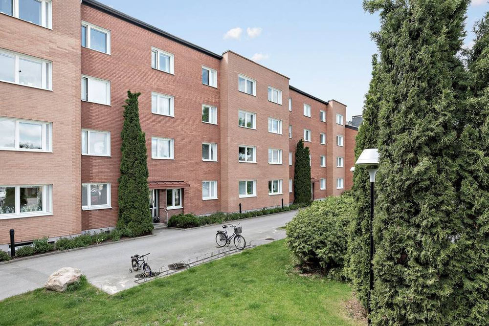 Real estate in Bergslagsgatan 69 — look at the real estate search engine GEOLN.COM. Photo 1