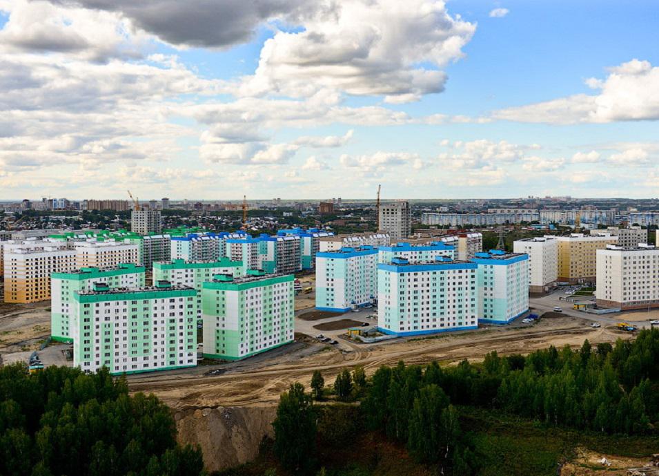 房地产在 Plyushikhinsky — look at the real estate search engine GEOLN.COM. 照片 1