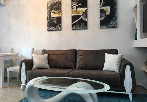 Cozy apartment near the sea