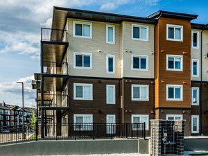 Real estate in Elements at Manning — look at the real estate search engine GEOLN.COM. Photo 3