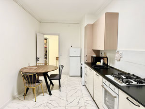 在舒适的历史中心，靠近海边 — 欧式两居室，售价$115,000 — 来自开发商和业主的房地产搜索引擎 GEOLN.COM. 照片 8