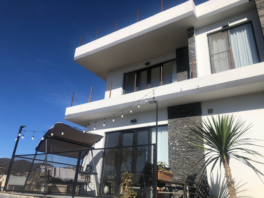 Будинок на продаж — Пошуковик нерухомості від забудовників і власників GEOLN.COM. Фото 1