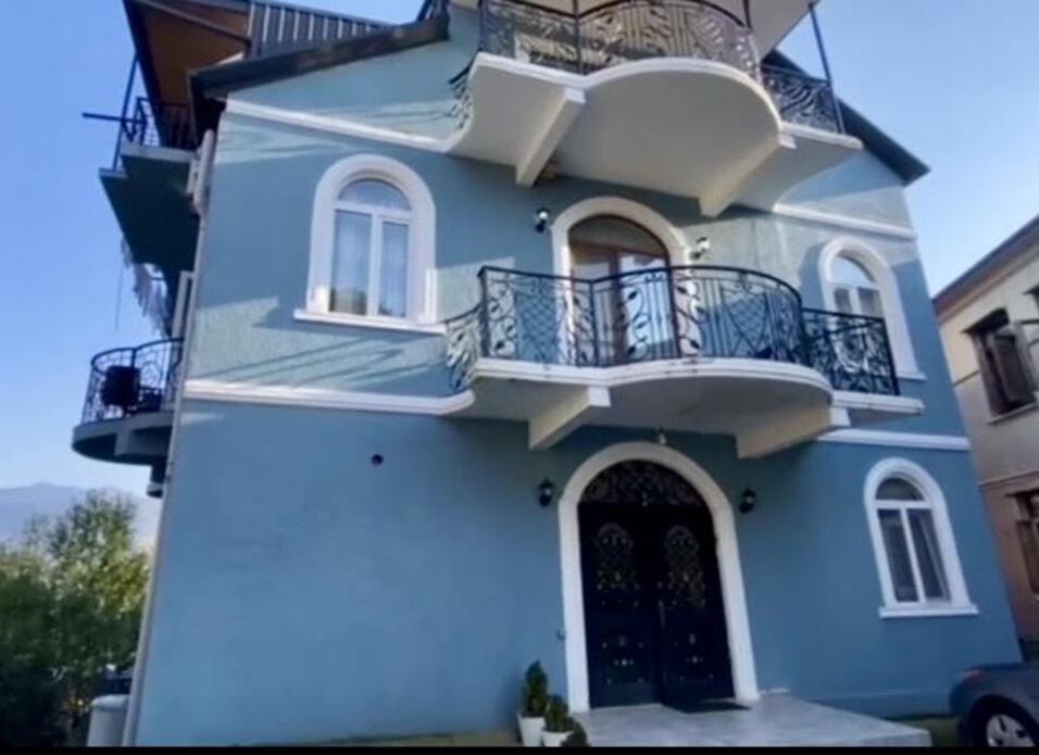Продається готовий готель у Цихісдзірі — Пошуковик нерухомості від забудовників і власників GEOLN.COM. Фото 1