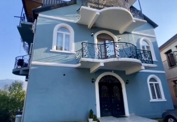 Продається готовий готель у Цихісдзірі