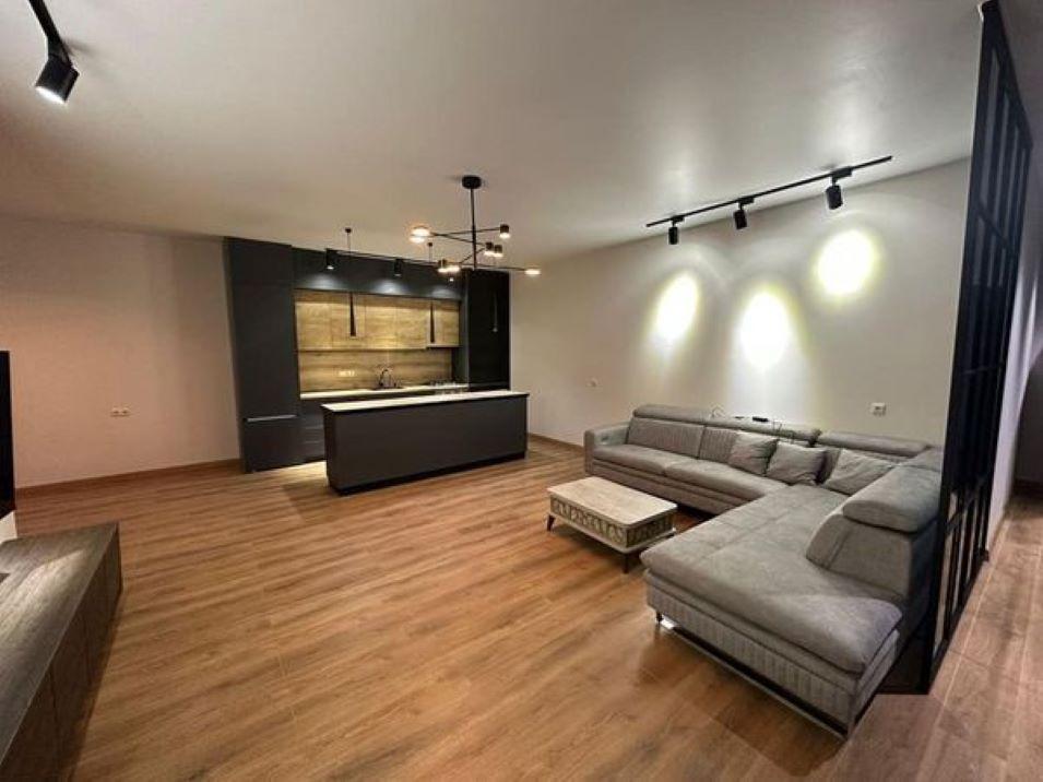 Квартира в Батумі — Пошуковик нерухомості від забудовників і власників GEOLN.COM. Фото 1