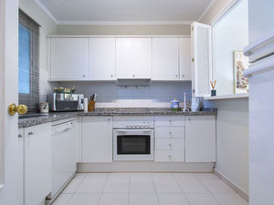 Apartament 2 sypialnie 101 m² w Guadalmina Alta, Hiszpania — Wyszukiwarka nieruchomości od deweloperów i właścicieli GEOLN.COM. Zdjęcie 2