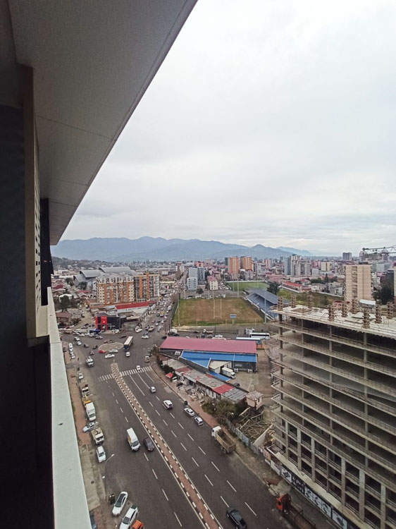 日出时的白框 — 来自开发商和业主的房地产搜索引擎 GEOLN.COM. 照片 1