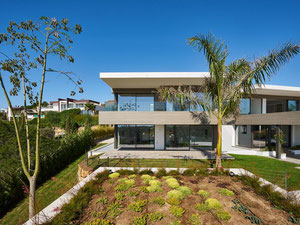 Villa 5 bedrooms 1340 m² in Flamingo, Spain — Find off-plan property or real estate resale directly from developers and owners GEOLN.COM. Photo 5