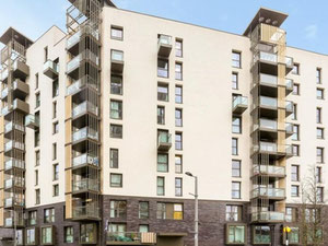 Real estate in Stonelea Gardens — look at the real estate search engine GEOLN.COM. Photo 2