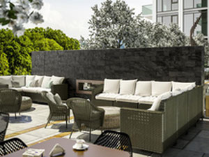 Real estate in Bijou on Bloor Condos — look at the real estate search engine GEOLN.COM. Photo 6