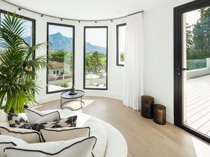 别墅 5 间卧室 476 m² 在新安达卢西亚, 西班牙 — 来自开发商和业主的房地产搜索引擎 GEOLN.COM. 照片 2