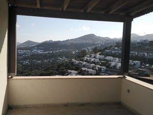 Villa Triplex. 2 Entradas Separadas del Propietario. — Encuentre propiedades fuera del plan o reventa de bienes inmuebles directamente de desarrolladores y propietarios GEOLN.COM. Foto 13