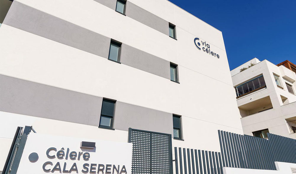 房地产在 CALA SERENA — look at the real estate search engine GEOLN.COM. 照片 1