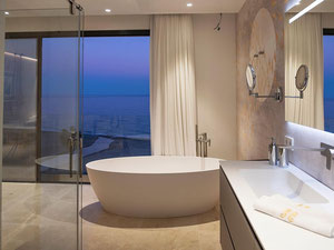 公寓 3 间卧室 244 平方米，位于西班牙埃斯特波纳 — 来自开发商和业主的房地产搜索引擎 GEOLN.COM. 照片 12