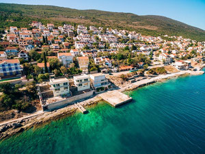 黑山，蒂瓦特，拉多维奇的海边别墅 — 来自开发商和业主的房地产搜索引擎 GEOLN.COM. 照片 2