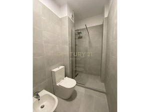 海边公寓在阳光明媚的阿尔巴尼亚 — 来自开发商和业主的房地产搜索引擎 GEOLN.COM. 照片 9