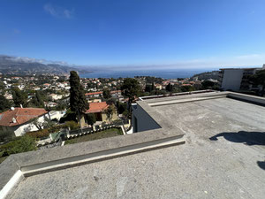 Moderne, luxuriöse Villa an der Côte d'Azur — Immobilien-Suchservice von Bauträgern und Eigentümern GEOLN.COM. Foto 11