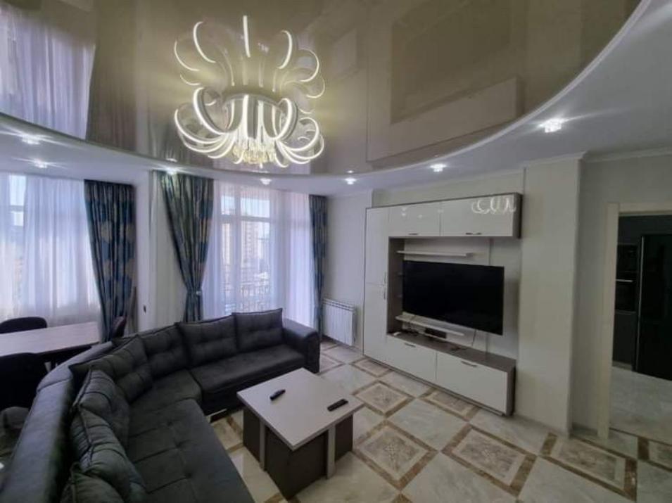 四房公寓出售 — 来自开发商和业主的房地产搜索引擎 GEOLN.COM. 照片 1