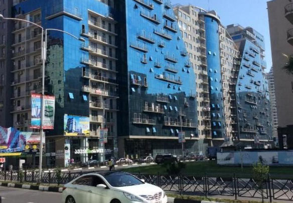 8-room apartment for sale