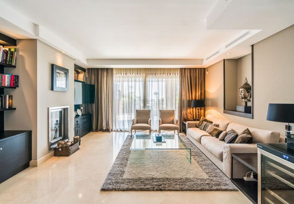 Apartment 2 bedrooms 229 m² in Puerto Banus, Spain