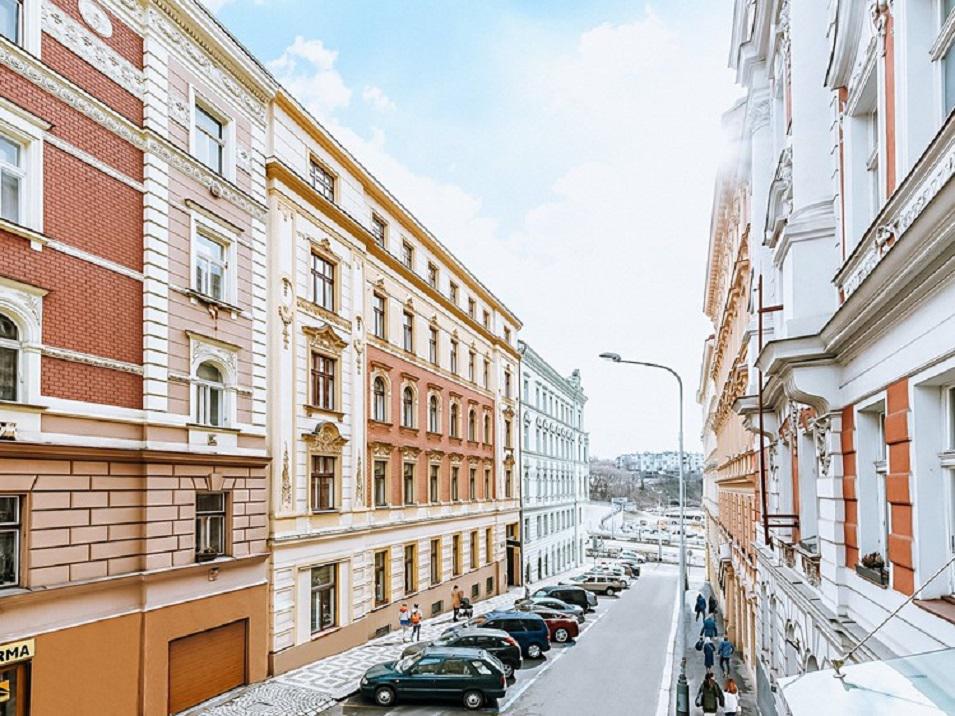 عقار للبيع في Rehorova — انظر إلى محرك البحث العقاري GEOLN.COM. صورة فوتوغرافية 1