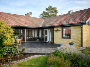 Propiedad en venta en Hovas Granerasvag 10 — mira el buscador inmobiliario GEOLN.COM. Foto 2