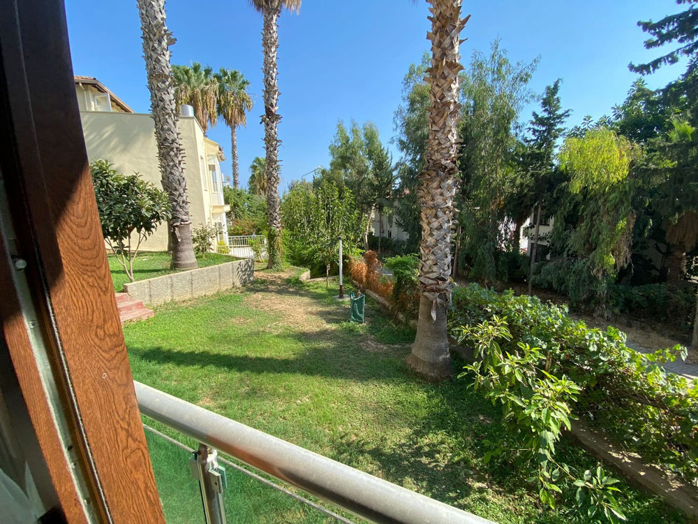 特克勒待售的 Triplex 4+1 别墅 — 来自开发商和业主的房地产搜索引擎 GEOLN.COM. 照片 1